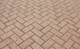 Zigzag block paving
